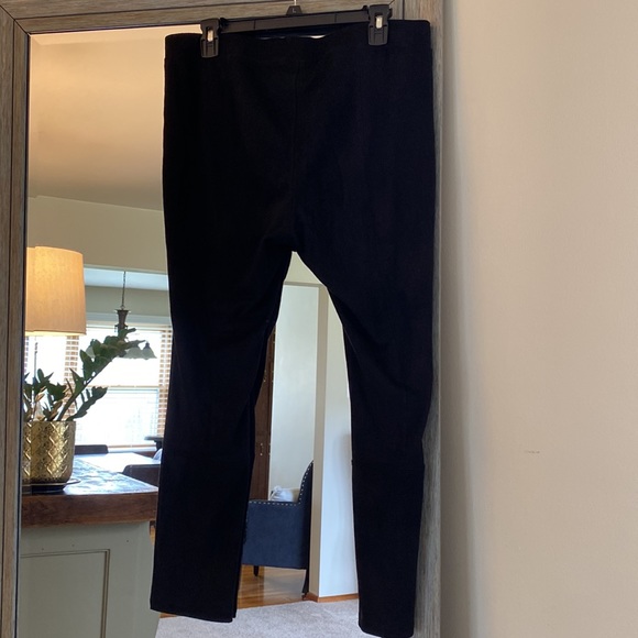 Express, sz L, black velvet riding pants, elastic waist, hemmed detailing, NWOT! - Picture 5 of 8